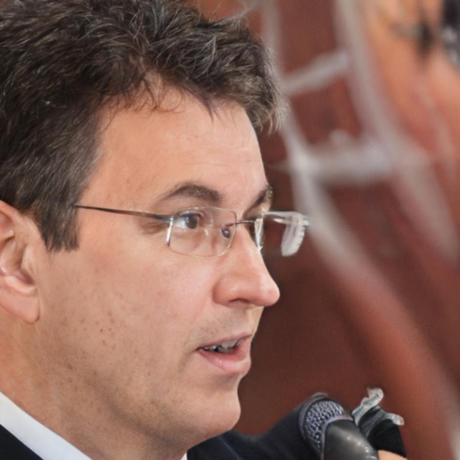Directeur expansion uveltaxlink